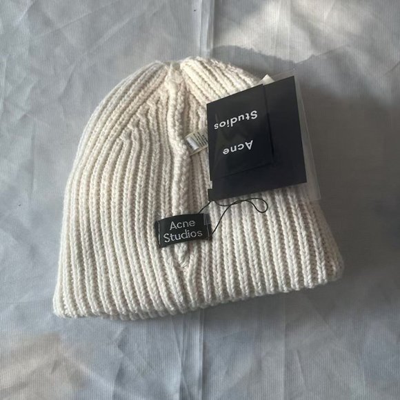 Acne Studios White Knitted Hat With Embroidered Logo Patch
